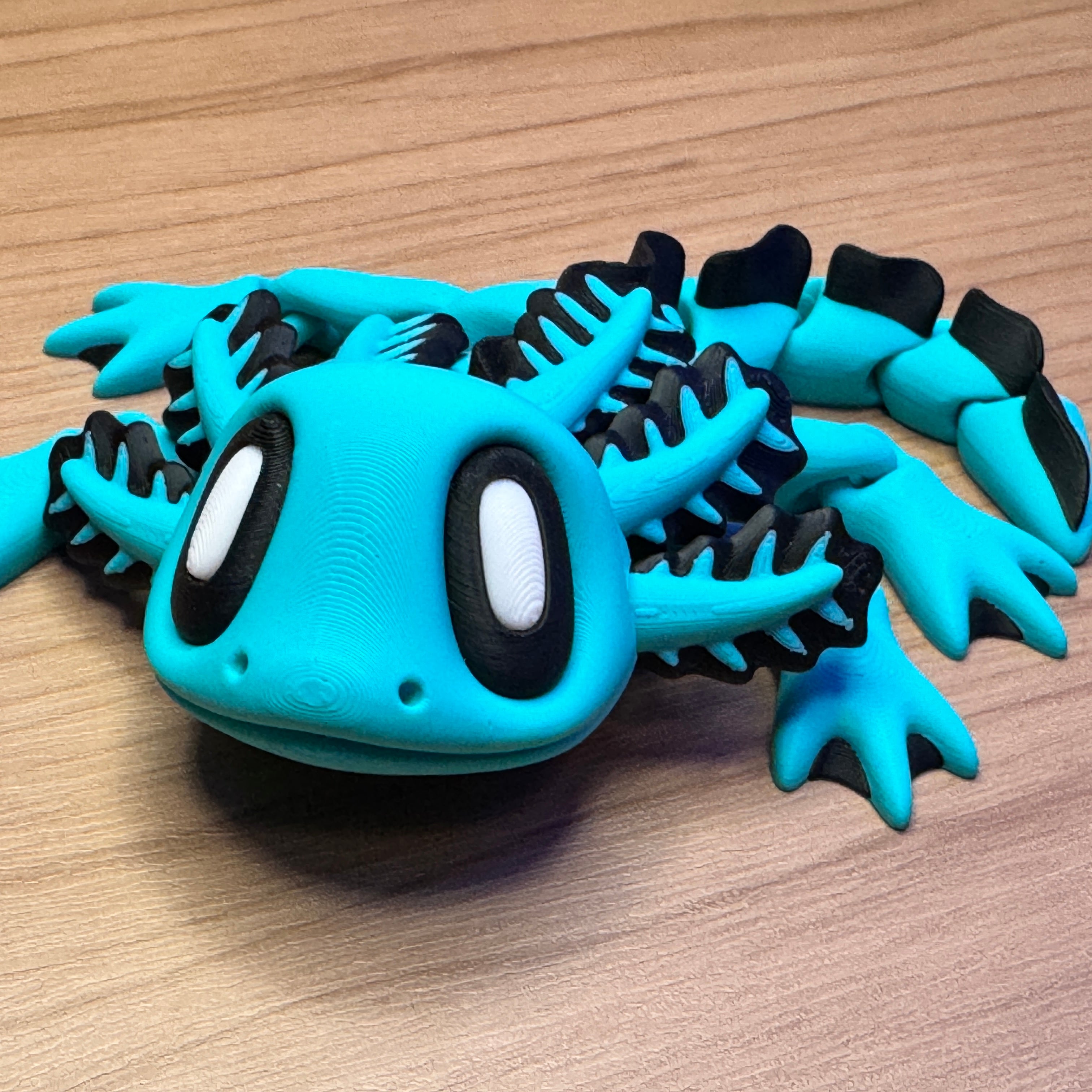 Blob Axolotl (Medium) – Articulated 3D Printed Collectible