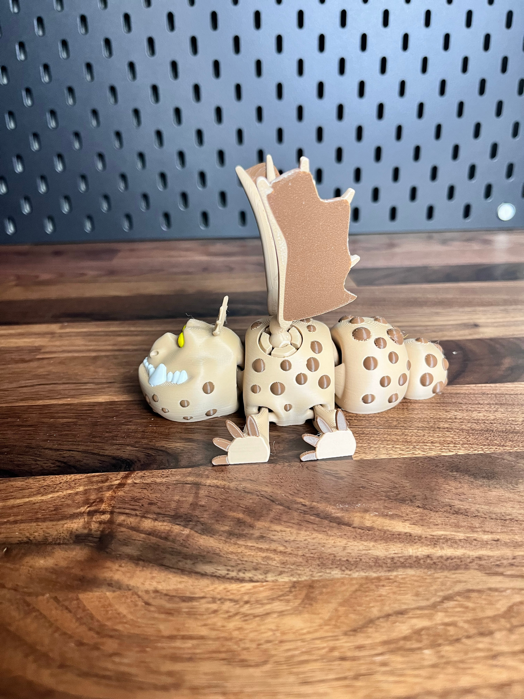 Meatlug (Medium) – Articulated 3D Printed How To Train Your Dragon Figure